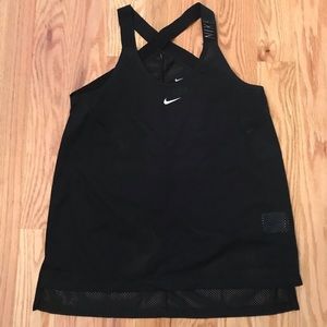 NIKE loose fit athletic top